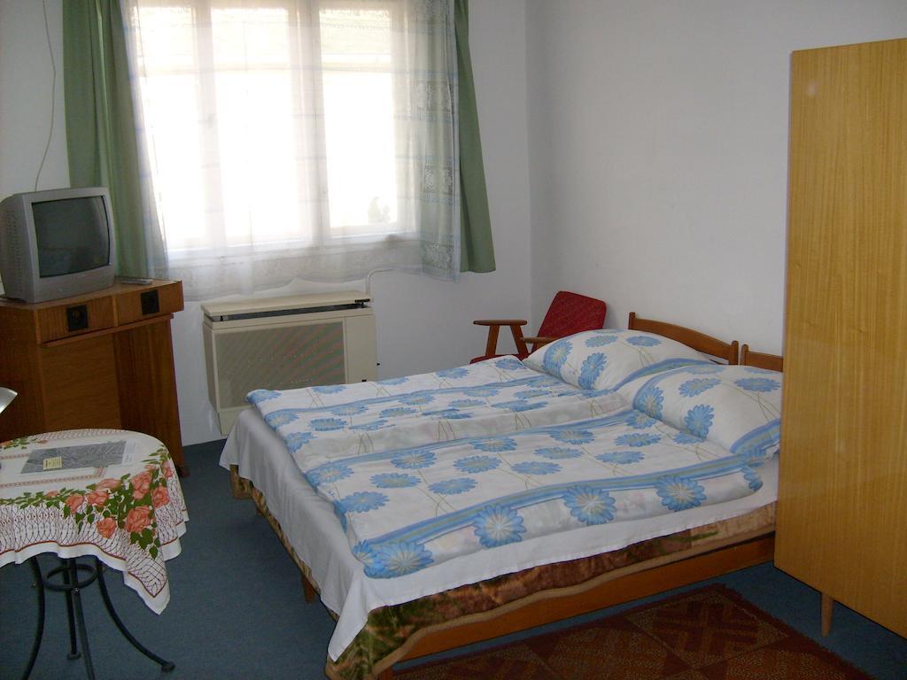 Toth Maganszallas Hajduszoboszlo Apartment Exterior photo